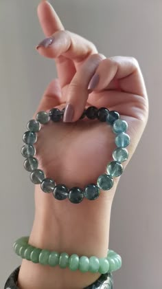 Such a beautifully hued natural blue-green fluorite Bracelet ✨ Beaded Jewelry Photography Ideas, How To Take Pictures Of Bracelets, Bracelet Photography Ideas Products