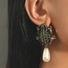 This Unique Pair Is A Wonderful Addition To Your Wardrobe And Your Style; Sure To Get Lots Of Compliments! Gshmhw00t000u3m Insect Accessories, Insect Earrings, Funky Clay Earrings, Skull Fire, Boho Drop Earrings, Frog Jewelry, Weird Jewelry, Tassel Drop Earrings, Funky Earrings