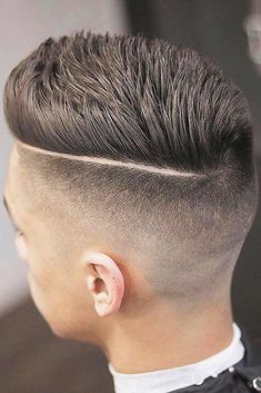 Haircut Pictures Men, Barber Cuts Mens, High Fade Pompadour, Timeless Haircut, Hard Part Haircut, Crew Cut Hair, Hair Barber