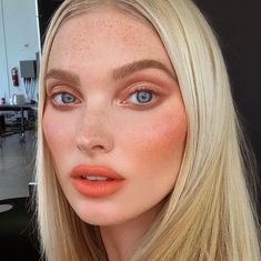 Boho Makeup, 2021 Makeup, Monochrome Makeup, Natural Summer Makeup, Day Makeup Looks, Orange Makeup, Orange Lips, Summer Makeup Looks