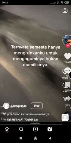 an image of someones text message on their cell phone with the caption'teriyata semesita haya menzinku untuk utuk memenganiya bukan / mulan