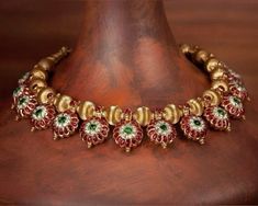 Bottu Mala Designs, Mala Designs, Gold Jewelry Outfits, Gold Jewelry Simple Necklace