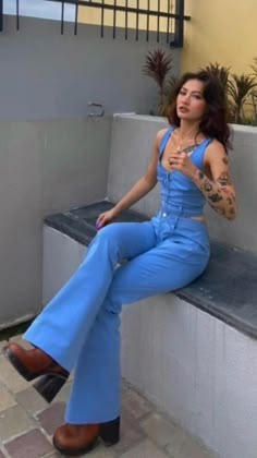 Casual Outfits For Women Going Out, Americana Womens Fashion, Gogo Boots Outfit Plus Size, 60 Themed Party Outfit, Hot 70s Outfits, 70s Dresses Casual, Blue Fancy Outfits, 70s Fits Aesthetic, 60s Spring Fashion