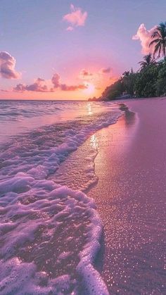 #Beach #ocean #wallpapers #beautiful #pretty #aesthetic Pink Preppy Beach Wallpaper, Water Ipad Wallpaper, Summer Asethic Photos, Cute Photos Aesthetic, Sunset Beach Pictures, Beautiful Summer Wallpaper, Cute Home Screen Wallpaper, Beach Sunset Wallpaper, Cute Summer Wallpapers