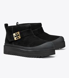 Luxury Low-top Platform Boots, Luxury Round Toe Platform Boots With Buckle, Luxury Platform Boots With Lug Sole, Black Tory Burch Boots, Luxury Black Mid-calf Boots With Lug Sole, Womens Designer Boots, Cozy Boots, Wallet Accessories, Handbag Shoes