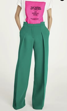 Elsa Schiaparelli, Fashionista Style, Green Pants, Womens Clothing Stores, Colourful Outfits, The 1920s, Fashion World, Colorful Fashion, Ladies Fashion