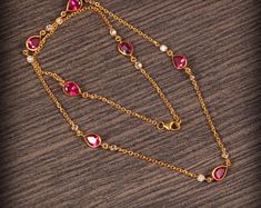 Gold Simple Chain, Geometry Formulas, Classic Bangles, Simple Chain, Zircon Necklace, Gold Pendant Jewelry, Gold Jewelry Simple, Jewelry Simple, Gold Jewellery Design Necklaces