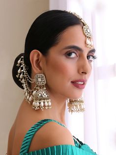 Rasika Mirror Earrings & Tikka – Indiatrendshop Tikka And Earring Set, Mirror Earrings, Blue Dart, Ear Chain, Jhumki Earrings, Lavender Green, Purple Pearl, Indian Wedding Jewelry, Eye Of The Beholder