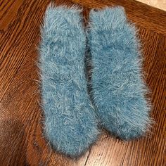 Never Worn Blue Casual Socks One Size, Casual Blue Socks One Size, One Size Blue Casual Socks, Casual Blue One-size Socks, Comfortable Soft Blue Socks, Soft Comfortable Blue Socks, Soft Blue Comfortable Socks, Casual Blue Super Soft Socks, Blue Comfortable Cozy Socks