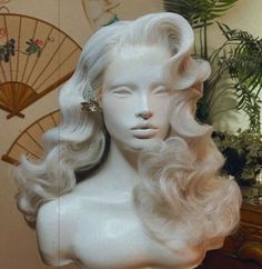 Sleek Waves, Κούρεμα Bob, High Fashion Hair, Drag Wigs, Fishtail Braid, Hair Reference, American Beauty, Wig Styles, Aesthetic Hair