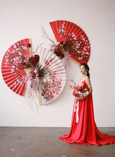 Modern Chinese Wedding Tea Ceremony ⋆ Ruffled Wedding Chinese Decoration, Traditional Chinese Wedding Decoration, Lotus Flower Centerpieces Wedding, Chinese Wedding Inspiration, Chinese Fusion Wedding, Chinese Tea Ceremony Wedding, Modern Chinese Wedding Decoration, Chinese Tea Ceremony Decoration, Cny Decoration Ideas