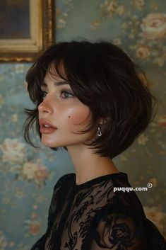 Short French Bob Hairstyles: Chic and Timeless Looks - Puqqu French Bob Haircut With Curtain Bangs, Haircut For Girls Short, French Pop Haircut, Pixie French Bob, French Girl Short Hair, Bob For Thick Hair With Bangs, Short Hair Woman Aesthetic, Pop Haircut, Short Hairstyle Girl