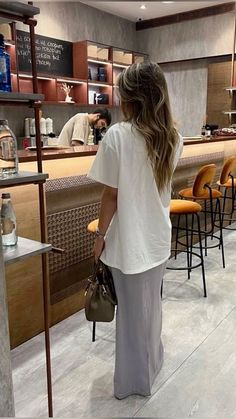 Krismartn on LTK Europe Fall Outfits, Chic Maxi Skirt, Outfits For 2023, Cozy Summer, Outfit Trends, Style Crush, Mode Inspo, Elegant Outfit, Casual Fits