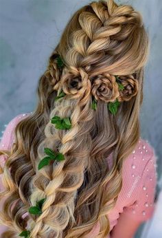 Beauty and Makeup: #beauty, #makeup, #skincare, #haircare Trendy Wedding Hairstyles, Beautiful Braids, Half Up Hair, Braids For Long Hair, Hair Dos, Gorgeous Hair, Down Hairstyles, Hair Designs, Prom Hair