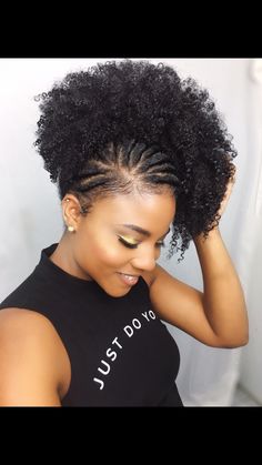 Natural Hair Haircuts, Crochet Braids Hair, Crochet Hairstyles, Natural Hair Twist Out, Tapered Natural Hair, Hair Bun Maker, Curly Crochet Hair Styles, Natural Hair Twists, Hair Twist Styles