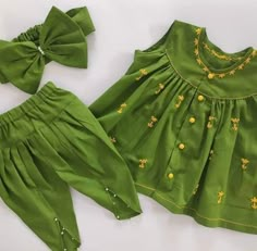 Kid dress Baby Frock Ideas, Baby Girl Frock Designs, Kids Dress Collection, Kids Frocks Design, Kids Dress Patterns