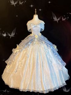 Cinderella Dress Aesthetic, Pretty Ball Gowns, Blue Princess Dress, Princess Dress Fairytale, Debut Dresses, Gaun Abad Pertengahan, Off Shoulder Ball Gown, Quince Dress