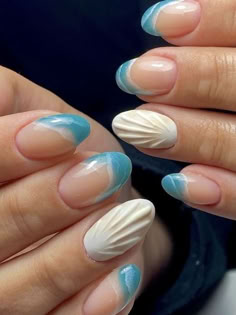 beach nail design: sea waves and seashell Vacation Nail Designs, Wave Nails, Beach Nail Designs, Her Nails, Cute Gel Nails, Vacation Nails, Beach Nails