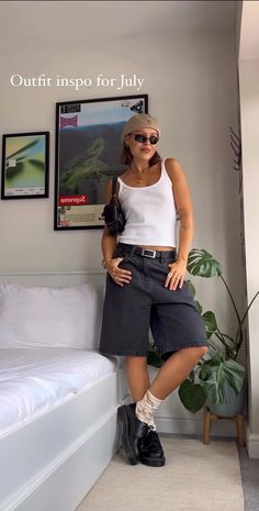 Plus Size Jorts, Outfits Jorts, Style Jorts, Summer Jorts, Jorts Outfit, Sneakers Trendy, Style Festival, Denim Jorts, Shorts Outfits Women