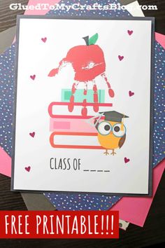 an apple is on top of books with the words class of, free printable