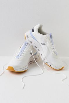 Cute Running Shoes, Cloud Shoes, Sneakers Comfortable, Design Technology, Everyday Shoes, Comfort Design, On Running