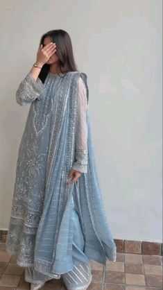 Desi Dress, Modest Casual Outfits, Beautiful Pakistani Dresses, Chique Outfits, Indian Dresses Traditional, Modest Dresses Casual