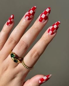 Cute Red Nails, Shellac Nails Fall, Dark Pink Nails, Checkered Nails, Bright Red Nails, Heart Nail Designs, Heart Nail, October Nails, Winter Nails Acrylic