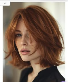 Bob Layered Haircut, Waves With Bangs, Layered Short Bob, Textured Bob Haircut, Bob With Layers, Winter Haircuts, Shaggy Bob Hairstyles