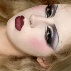 editorial drag makeup White Face Drag Makeup, Divine Makeup Drag, Drag Makeup For Hooded Eyes, Simple Drag Makeup Looks, White Face Makeup Looks, 60s Drag Makeup, Anythingforselenaaas Makeup, Drag Halloween Makeup, White Base Makeup Ideas