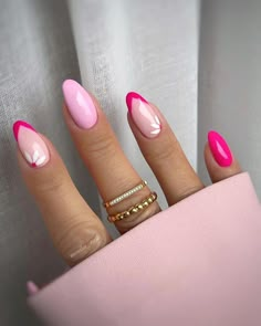 Pink Manicure, Chic Nails, Nail Arts, Cute Acrylic Nails, Acrylic Nail Designs, Nails Nailart, Almond Nails