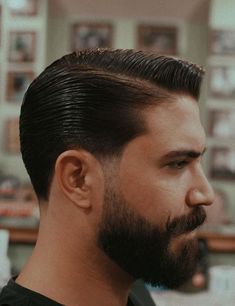 Short Slicked Back Hair, Brylcreem Hairstyles, Gentleman Haircut, Men Fade Haircut Short, Androgynous Hair, Classic Haircut, Tapered Haircut