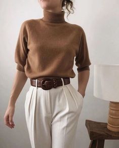 Mode Over 50, Classy Vintage Outfits, Manhattan Fashion, Caramel Cream, Chique Outfits, Looks Street Style, Street Style Paris, Mode Inspo, Looks Chic