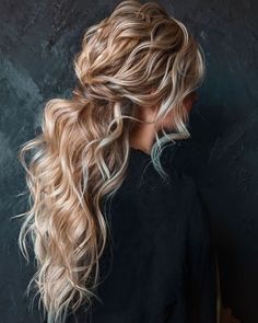 Undone Hair, Chic Hairstyles, Long Blonde, Mermaid Hair, Long Blonde Hair, Wedding Hair And Makeup, Bride Hairstyles, Hair Dos