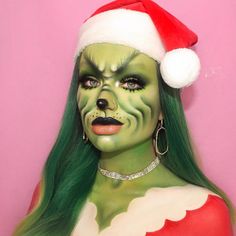 Lady Grinch, Tatti Lashes, Perversion Mascara, Face Art Makeup, Applying Makeup, Brow Pomade, Creative Makeup Looks, Throw Back, Lower Lashes