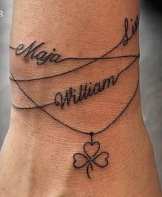 Feminine Wrist Tattoos, Tattoo Ideas Feminine, Tattoo Ideas For Moms, Meaningful Tattoo Ideas, Wrist Tattoo Ideas, Wrist Tattoo Designs, Tiny Wrist Tattoos, Cool Wrist Tattoos, Hand Tattoos For Girls