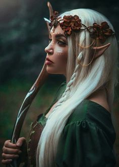 Cosplay Elf, Fairy Photoshoot, Elf Cosplay, Elf Clothes, Photographie Portrait Inspiration, Elf Costume, 다크 판타지, Fantasy Photography, Easy Halloween Costumes