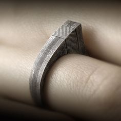 Authentic Futuristic Ring Futuristic Rings, Futuristic Ring, Futuristic Jewelry, Frank Herbert, The Aesthetics, Jewelry Workshop, Sci Fi Movies, Wide Band Rings, Futuristic Design