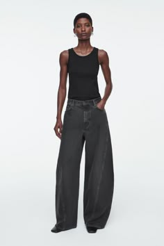 TWIST JEANS - BARREL - WASHED BLACK - COS Cos Jeans, Barrel Jeans, Trench Coat Dress, Pant Trends, Style Muse, Jean Trends, Summer Inspo, Denim Trends, Fashion People