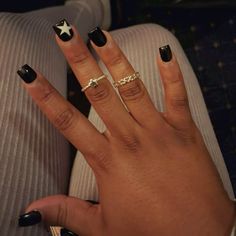 Short Wide Acrylic Nails, Black Nail With White French Tip, Short Square Acrylic Nails Funky, Black Short Set Nails, Rod Wave Concert Nails, Simple Short Sets Nails, All Black Nails Short, Black Short Nails With Design, Short Ying Yang Nails