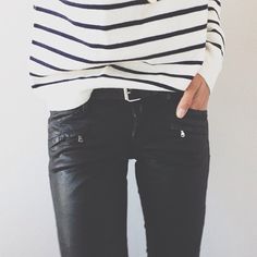 Wear your stripes with your leather! Sweater And Leather Pants, Winter Outfits 2014, Jeans Trend, Leather Accents, Inspiration Mode, Looks Style, Mode Inspiration, Style Outfits, Street Styles