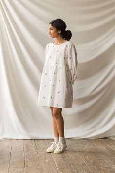 Cotton Fashion Clothes, Short A Line Dress Casual, Loose Frocks For Women, Full Sleeve Frocks For Women, Mini Frocks For Women, Cute Frocks For Women, Cotton Dress Ideas, Dress Models For Women, Full Outfit Ideas