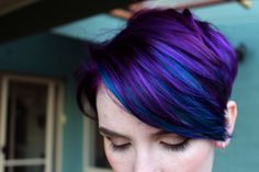 Blue Violet Hair, Purple And Blue Hair, Galaxy Hair Color, Dye Styles, Blue Purple Hair, Peacock Hair, Galaxy Hair, Haircuts Ideas, Colourful Hair