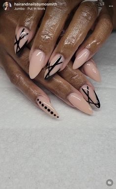 Black Abstract Nail Designs, February Nails Stiletto, Short Black Tips, Trendy Almond Nails Designs, Nude Baddie Nails Almond, Modern Art Nails, Almond Nails Black Women, Nude Nails With Black Design, Modern French Tip Nails