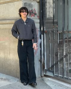 Men Outfit Inspiration Summer, Wide Pants Outfit Men, Businesscore Fashion Men, Gothic Mens Fashion, Fashion Men 2023, Gothic Style Men, Mens Fashion 2023, Men Fashion 2023, Vintage Streetwear Men Outfits