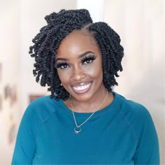 Spring Twist Styles, Twist With Extensions, Hair Styles Twist, Bob Spring Twist, Braided Hairstyles Cornrows, Bob Twist, Crochet Braids Straight Hair, Corn Row Braids, Braids Straight Hair