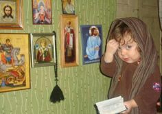 Glory be to the Father, and to the Son and to the Holy Spirit Greek Orthodox Christian, Children Praying, Eastern Orthodox Church, Prayer Corner, Sign Of The Cross, Religious Pictures, Chapel Veil, Eastern Orthodox, Religious Images