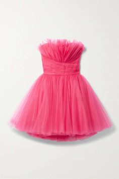 Diy Tulle, Bright Pink Dresses, Cute Formal Dresses, New York Outfits, Tulle Mini Dress, Spring 23, Barbie Theme, Minimal Accessories, Prom Dress Inspiration