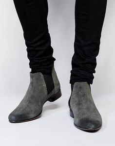 Grey Suede Boots Outfit, Suede Boots Outfit, Color Boots, Boots Outfit Men, Grey Suede Boots, Custom Design Shoes, Botas Chelsea, Gray Shoes, Ankle Boots Men