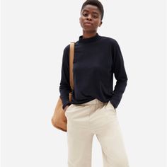 Everlane Nwt The Square Mockneck Long Sleeve Cotton Tee Shirt True Black Sz Xxs New With A Tag Size: Xxs Color: True Black (Colors May Photograph Differently Under Studio Lighting) Casual High Neck Top For Layering, Casual Mock Neck Top For Work In Spring, Casual Mock Neck Top For Spring Workwear, Casual Funnel Neck Turtleneck For Work, Spring Casual Mock Neck Top For Work, Casual Spring Mock Neck Top For Work, Casual Relaxed Fit Turtleneck For Spring, Classic Black Funnel Neck Top, Relaxed Fit High Neck Tops