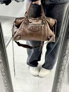 City Bag Aesthetic, Balenciaga City Bag Aesthetic, Balenciaga Bag Aesthetic, City Bag Outfit, Balenciaga Bag City, Schoolbag Aesthetic, Balenciaga Bag Outfit, Personal Style Types